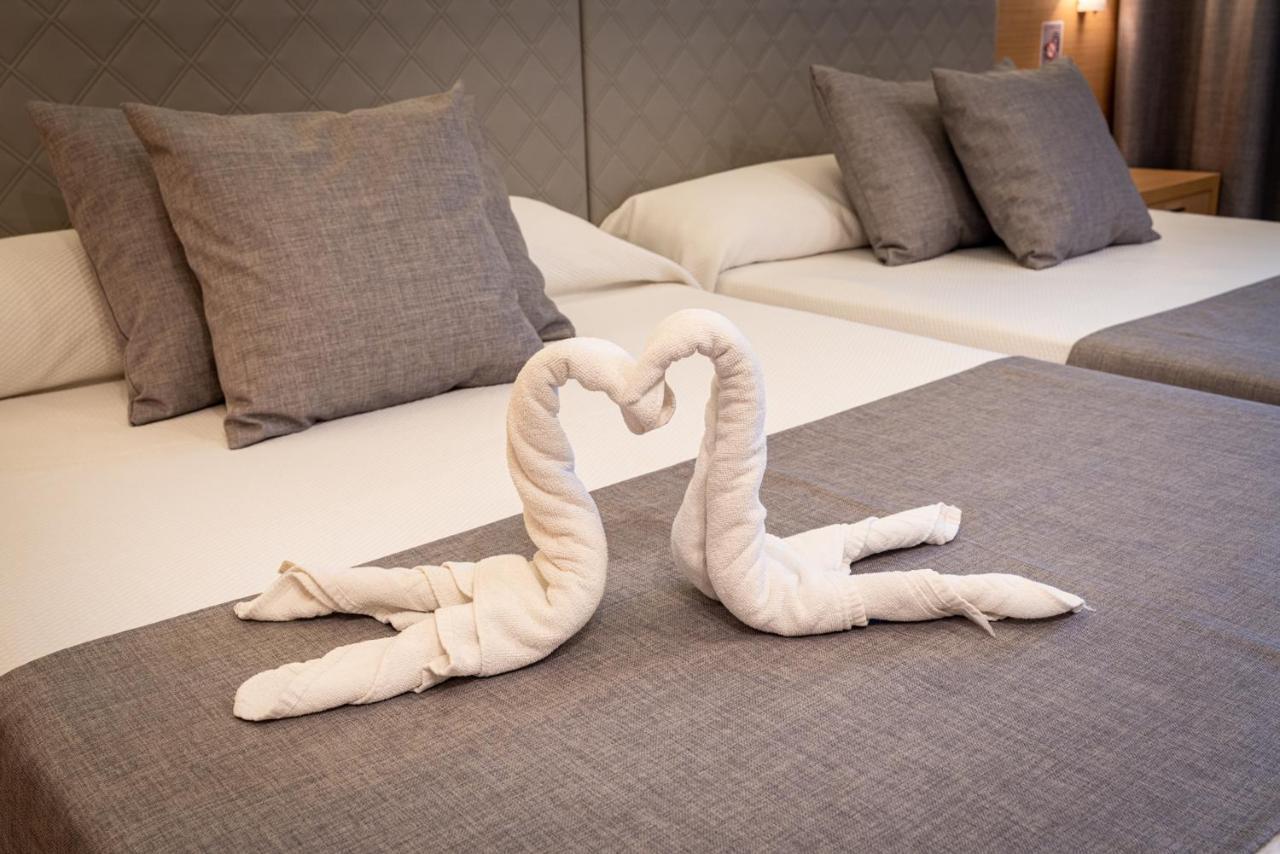 Hotel Golden Μπένιντορμ Εξωτερικό φωτογραφία