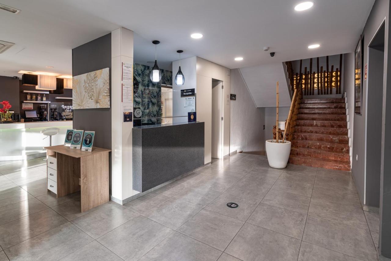 Hotel Golden Μπένιντορμ Εξωτερικό φωτογραφία