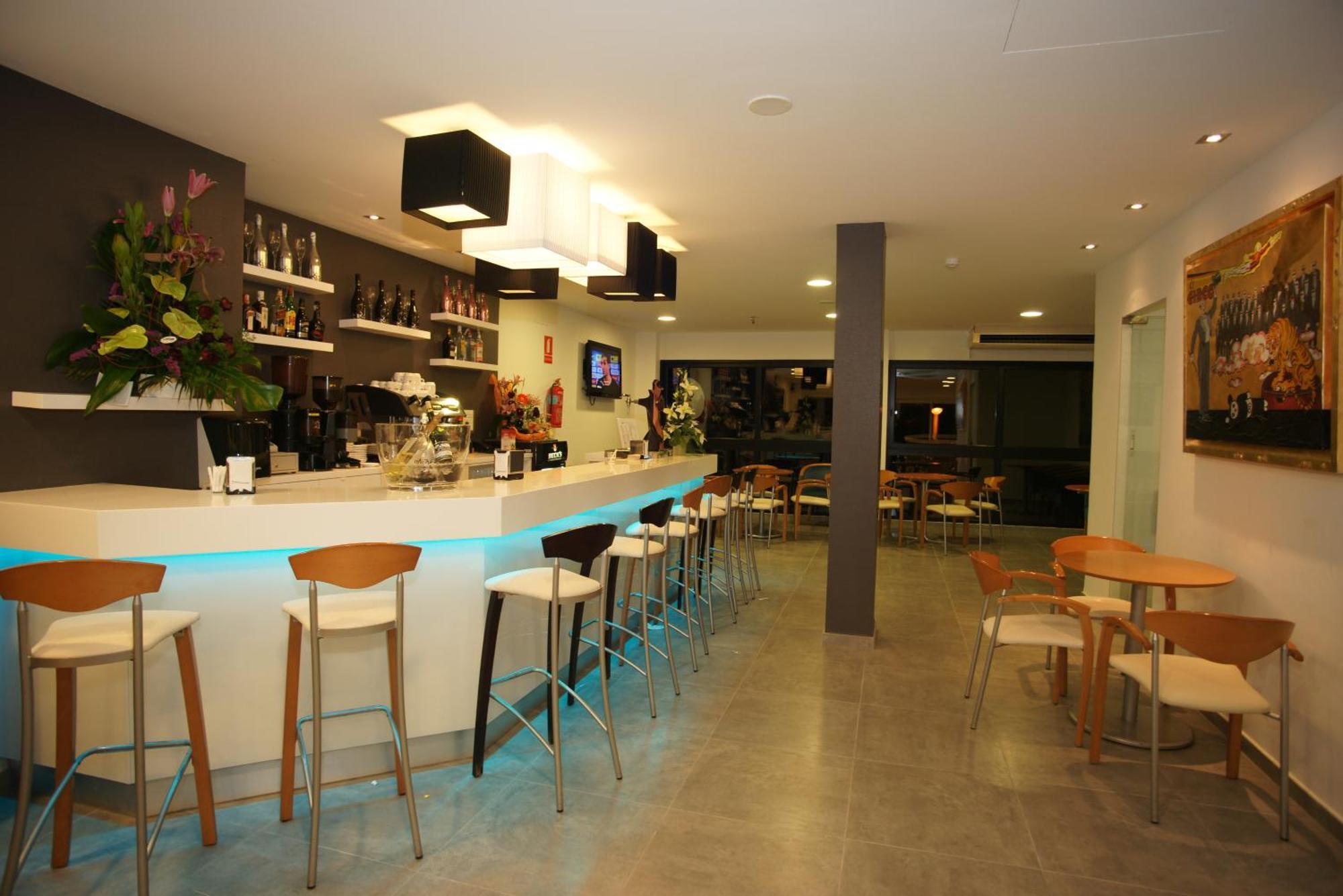 Hotel Golden Μπένιντορμ Εξωτερικό φωτογραφία