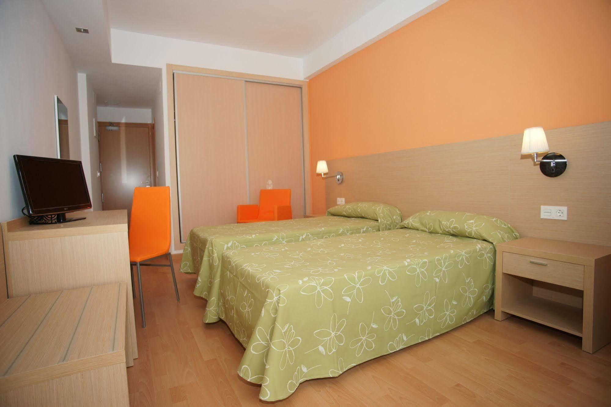 Hotel Golden Μπένιντορμ Εξωτερικό φωτογραφία